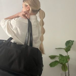 Beis Weekender Bag